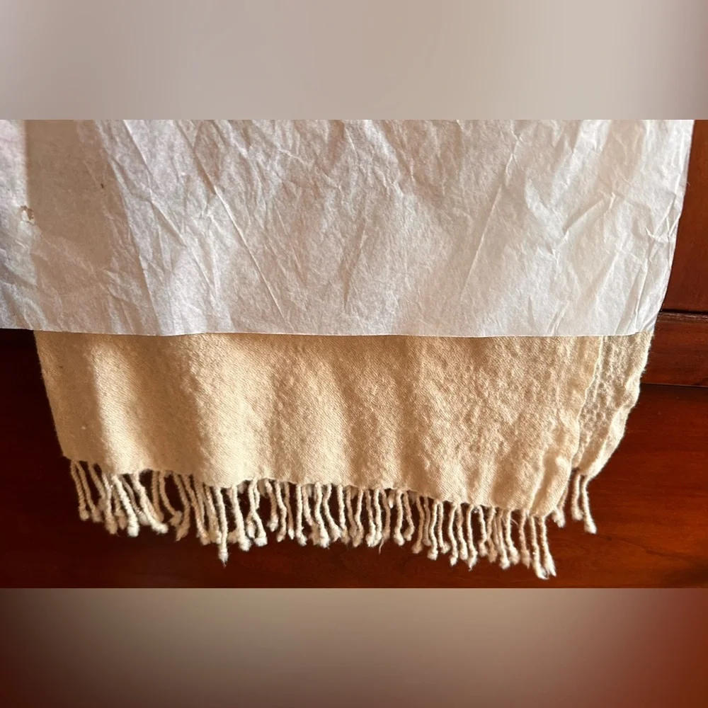 LADIES Handmade Embroidered Vintage Cream Middle Eastern Pashmina Scarf